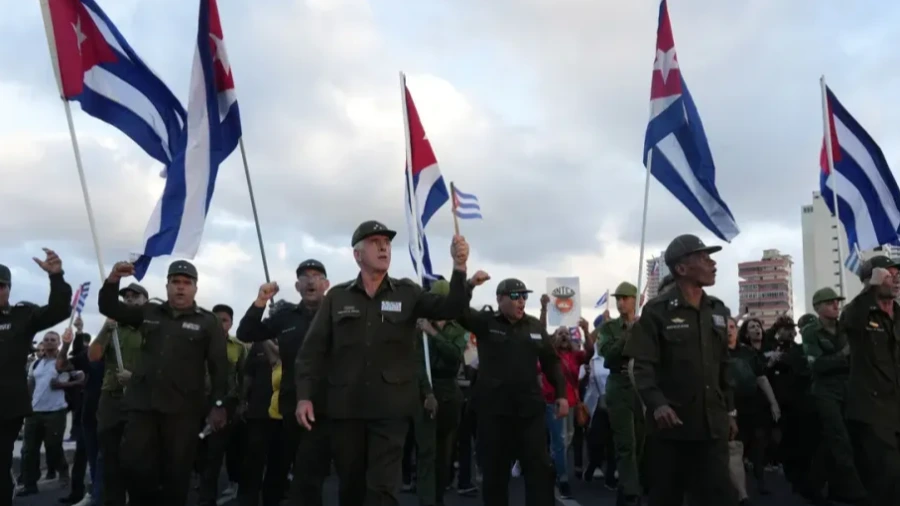 الرئيس الكوبي: نحن على أهبة الاستعداد لهجوم أمريكي محتمل